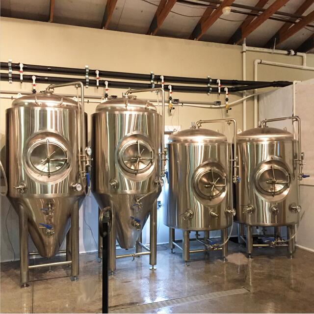 Introducing Two Vessel Brewhouse 1000L 10HL Brewing System Industrial